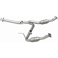 Load image into Gallery viewer, MagnaFlow Conv. DF 3/04-05 Ford Explorer 4.0L / 3/04-05 Mercury Mountaineer Y-Pipe Assembly - Additional View 8