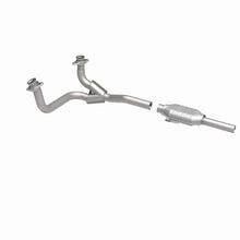 Load image into Gallery viewer, MagnaFlow Conv DF 88-95 Ford Trucks 5.8L V8 - Additional View 10