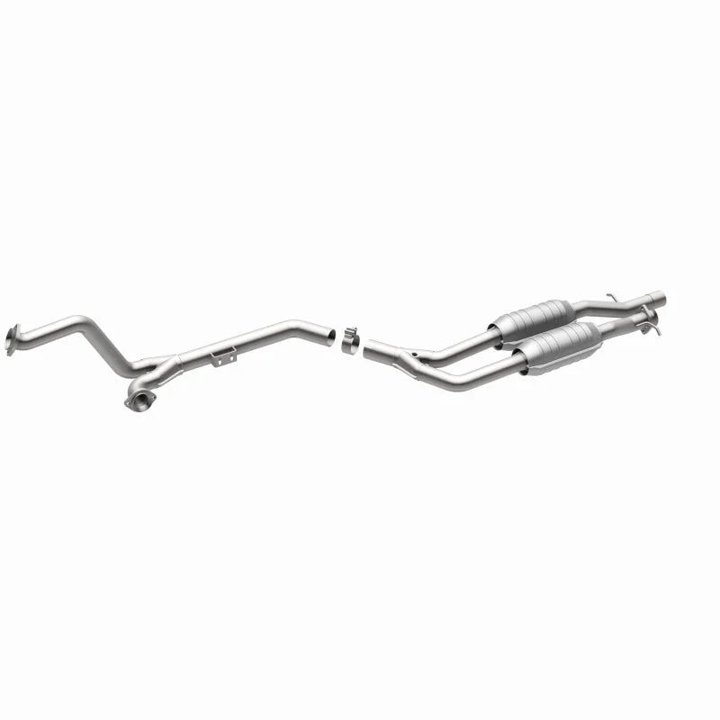 MagnaFlow Conv DF 92-93 Mercedes 500E 5.0L - Back View