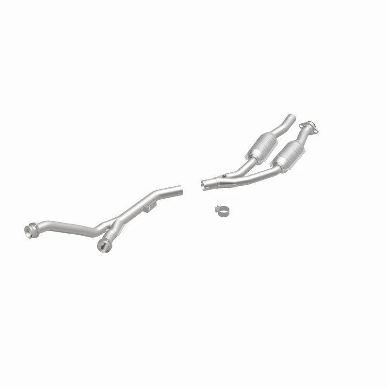 MagnaFlow Conv DF 92-95 MB 400/500 4.2/5.0 - Installation View