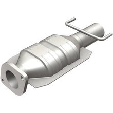 Load image into Gallery viewer, MagnaFlow Conv DF 95-02 Lincoln Continental - Main Product View