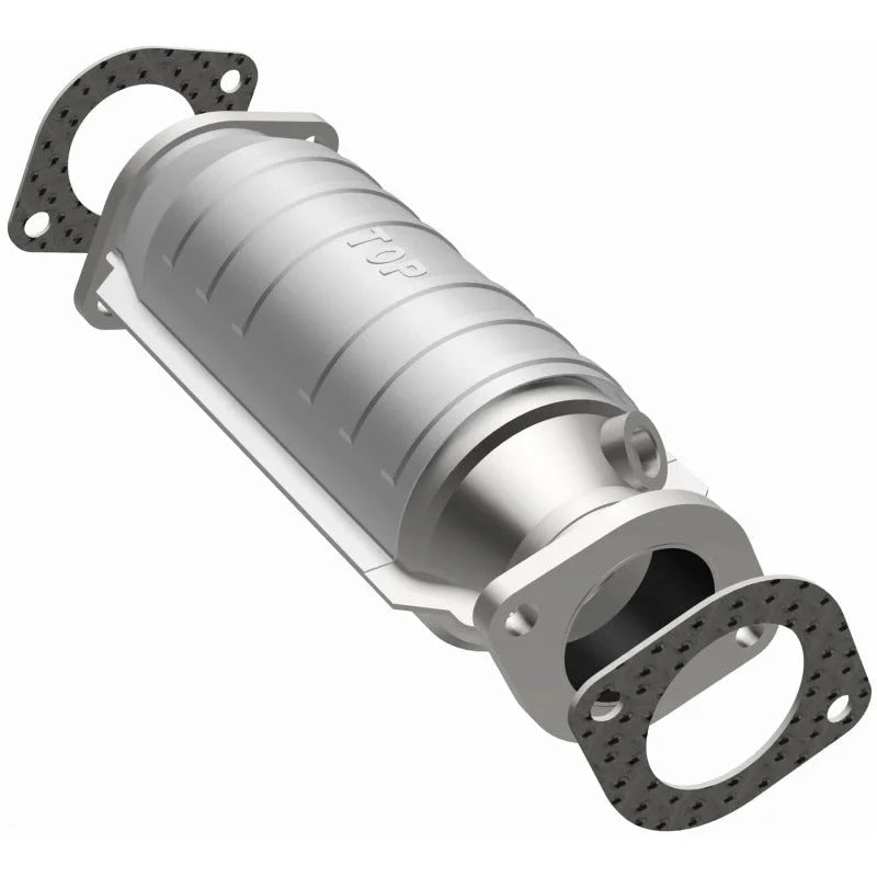 MagnaFlow Conv DF 95-96 Nissan Sentra 1.6L - Back View