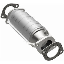 Load image into Gallery viewer, MagnaFlow Conv DF 95-96 Nissan Sentra 1.6L - Back View