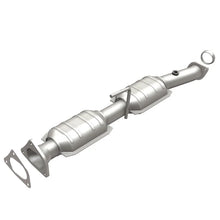 Load image into Gallery viewer, MagnaFlow Conv DF 95-97 Ranger/BSeries V6 50S - Side View