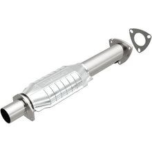 Load image into Gallery viewer, MagnaFlow Conv DF 95-98 GM S10 Pickup 4.3L - Main Product View