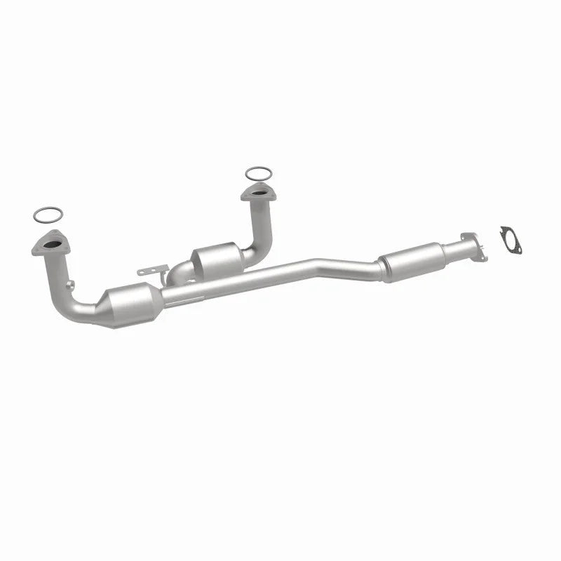 MagnaFlow Conv DF 95-99 Nissan Maxima 3.0L F - Back View