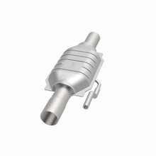 Load image into Gallery viewer, MagnaFlow Conv DF 95 Dodge Ram 2500Hd 5.9L/8. - Additional View 6