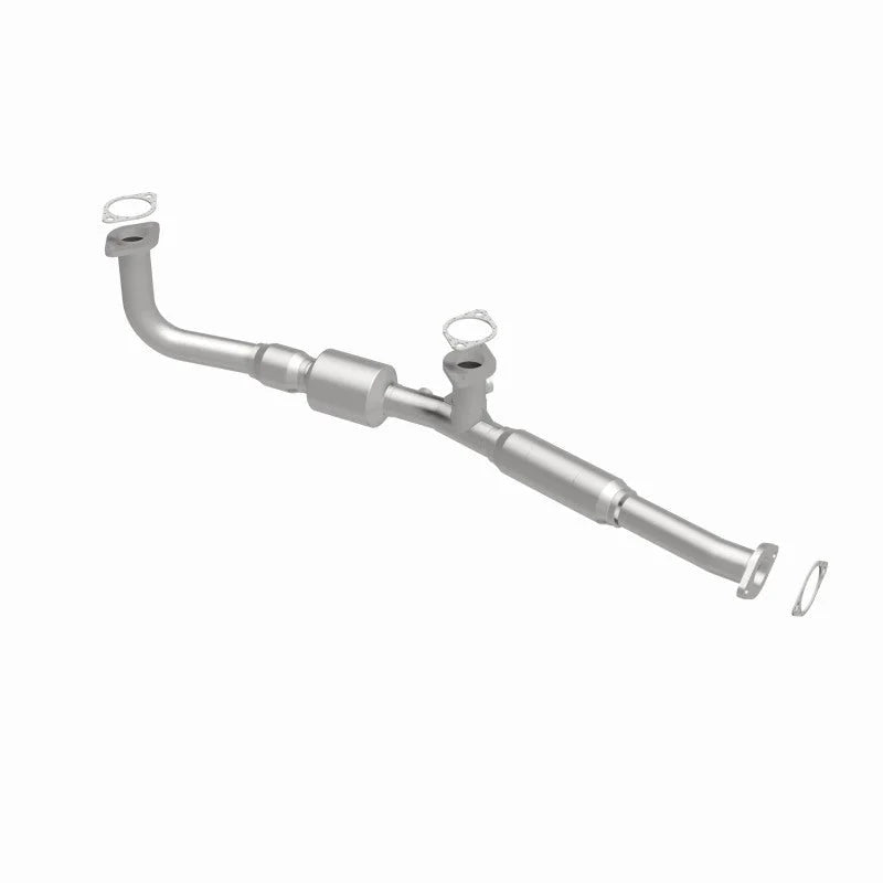MagnaFlow Conv DF 96-00 Chrysler Sebring 2.5L - Installation View