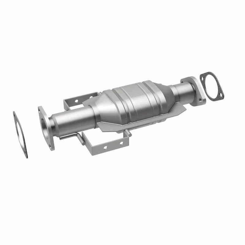 MagnaFlow Conv DF 96-00 Dodge Avenger 2.5L - Back View