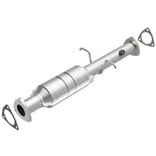 Load image into Gallery viewer, MagnaFlow Conv DF 96-00 GM S-10/Sonoma/Homb - Main Product View