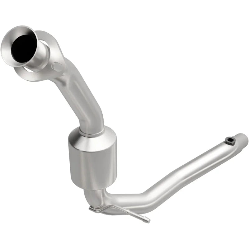 MagnaFlow Conv DF 96-97 Chrysler Concorde 3.5L - Side View
