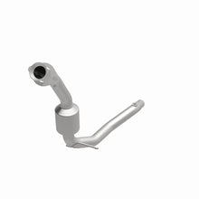 Load image into Gallery viewer, MagnaFlow Conv DF 96-97 Chrysler Concorde 3.5L - Additional View 5