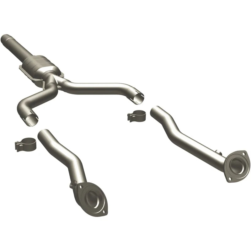 MagnaFlow Conv DF 96-97 Lex LS400 4.0L Rear Y - Main Product View