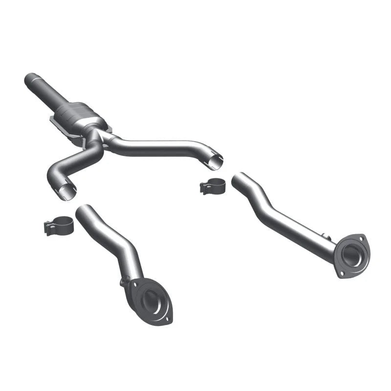 MagnaFlow Conv DF 96-97 Lex LS400 4.0L Rear Y - Side View