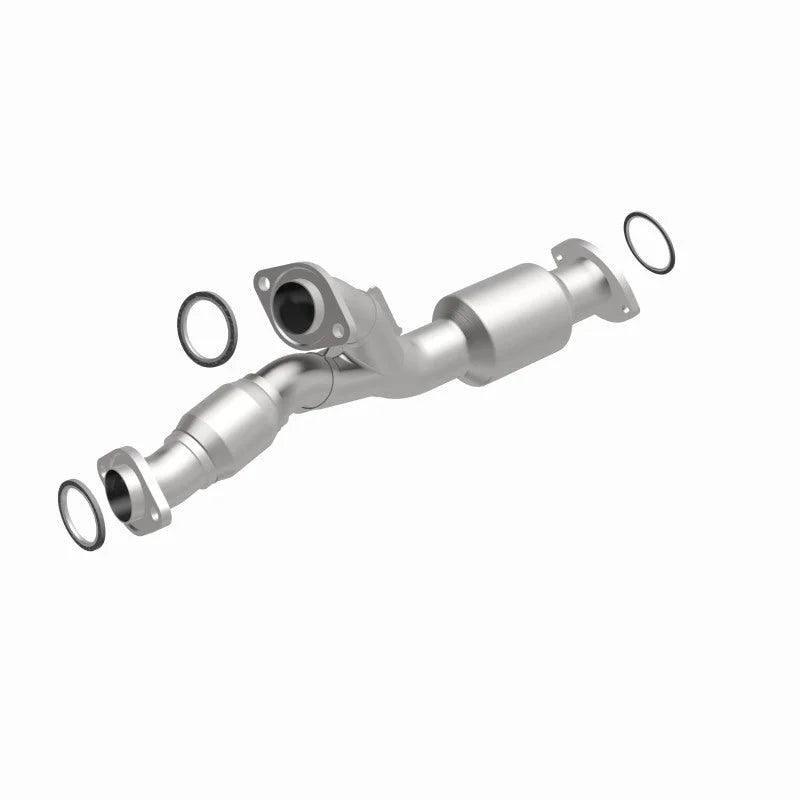 MagnaFlow Conv DF 96-97 Lexus GS300 3.0L - Back View
