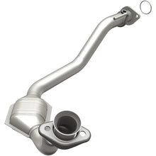Load image into Gallery viewer, MagnaFlow Conv DF 96-98 Explorer-Mountaineer - Main Product View