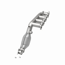 Load image into Gallery viewer, MagnaFlow Conv DF 96-98 Mark VIII 4.6L - Back View