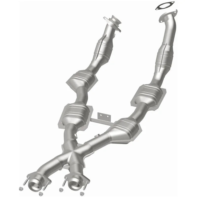 MagnaFlow Conv DF 96-98 Mustang 4.6L 6-Cats - Side View
