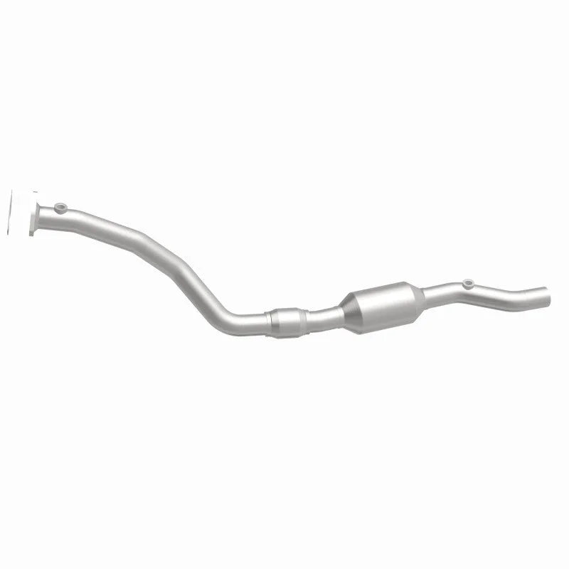 MagnaFlow Conv DF 96-99 Audi A6 Quattro 2.8L - Installation View