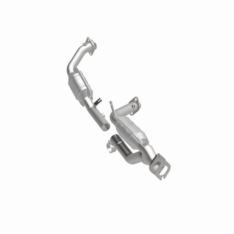 MagnaFlow Conv DF 96-99 Taurus 3.0L - Installation View