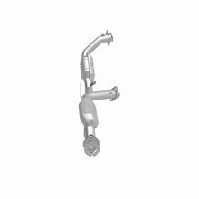 Load image into Gallery viewer, MagnaFlow Conv DF 96-99 Taurus 3.0L - Additional View 14