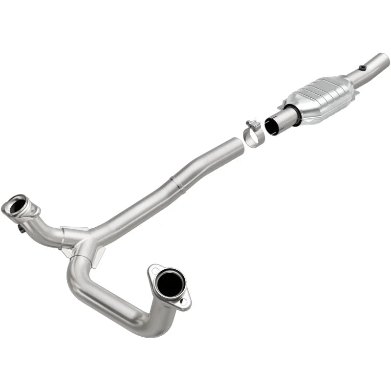 MagnaFlow Conv DF 96 Ford E-Series Van 5.8L - Side View