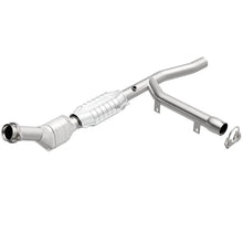 Load image into Gallery viewer, MagnaFlow Conv DF 97-98 F150/F250 4.2L 2Wd Pa - Side View