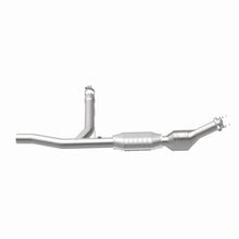Load image into Gallery viewer, MagnaFlow Conv DF 97-98 F150/F250 4.2L 2Wd Pa - Additional View 5