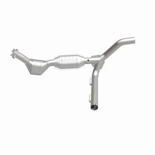 Load image into Gallery viewer, MagnaFlow Conv DF 97-98 Ford F-150 4.6L - Back View