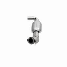 Load image into Gallery viewer, MagnaFlow Conv DF 97-98 Ford Trucks 4.2L - Back View