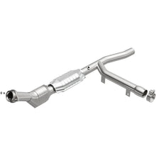Load image into Gallery viewer, MagnaFlow Conv DF 97-98 Ford Trucks 4.2L - Main Product View