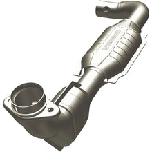 Load image into Gallery viewer, MagnaFlow Conv DF 97-98 Ford Trucks 4.6L - Main Product View