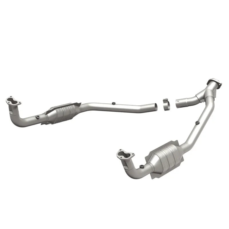 MagnaFlow Conv DF 97 Land Rover Defender 90 4.0L Y-Pipe Assy / 96-99 Discovery 4.0L Y-Pipe Assy - Side View