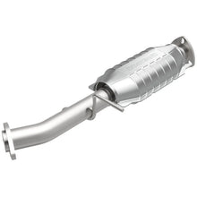 Load image into Gallery viewer, MagnaFlow Conv DF 98-00 Kia Sportage - Main Product View