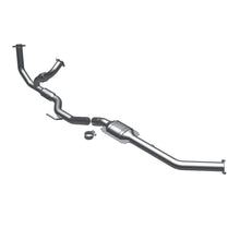 Load image into Gallery viewer, MagnaFlow Conv DF 98-00 Sienna 3.0L - Main Product View