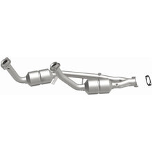 Load image into Gallery viewer, MagnaFlow Conv DF 98 Ford Windstar 3.8L Assm - Additional View 6