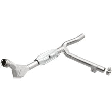 Load image into Gallery viewer, MagnaFlow Conv DF 99-00 F-150 4.2L V6 2WD P/ - Side View