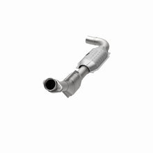Load image into Gallery viewer, MagnaFlow Conv DF 99-00 Ford F-150 4.2L 50S - Side View