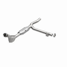 Load image into Gallery viewer, MagnaFlow Conv DF 99-00 Ford F-150 4.2L 50S - Additional View 7
