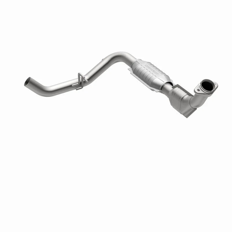 MagnaFlow Conv DF 99-00 Ford Trucks 5.4L - Back View