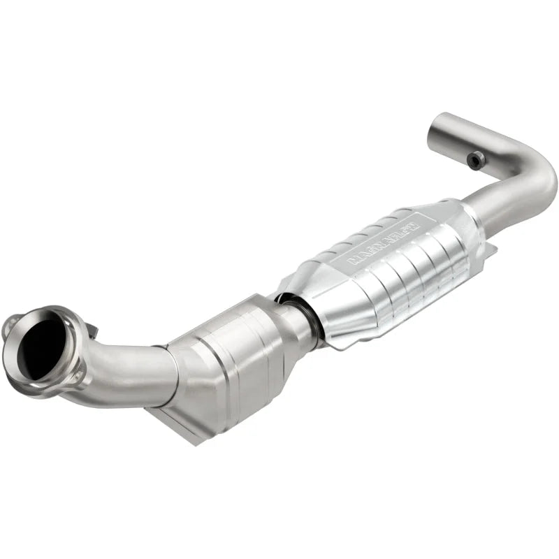 MagnaFlow Conv DF 99-00 Ford Trucks 5.4L - Side View