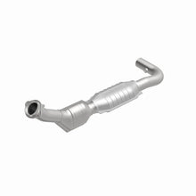 Load image into Gallery viewer, MagnaFlow Conv DF 99-00 Ford Trucks 5.4L - Back View
