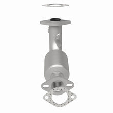 Load image into Gallery viewer, MagnaFlow Conv DF 99-00 Galant 2.4 frnt OEM - Back View