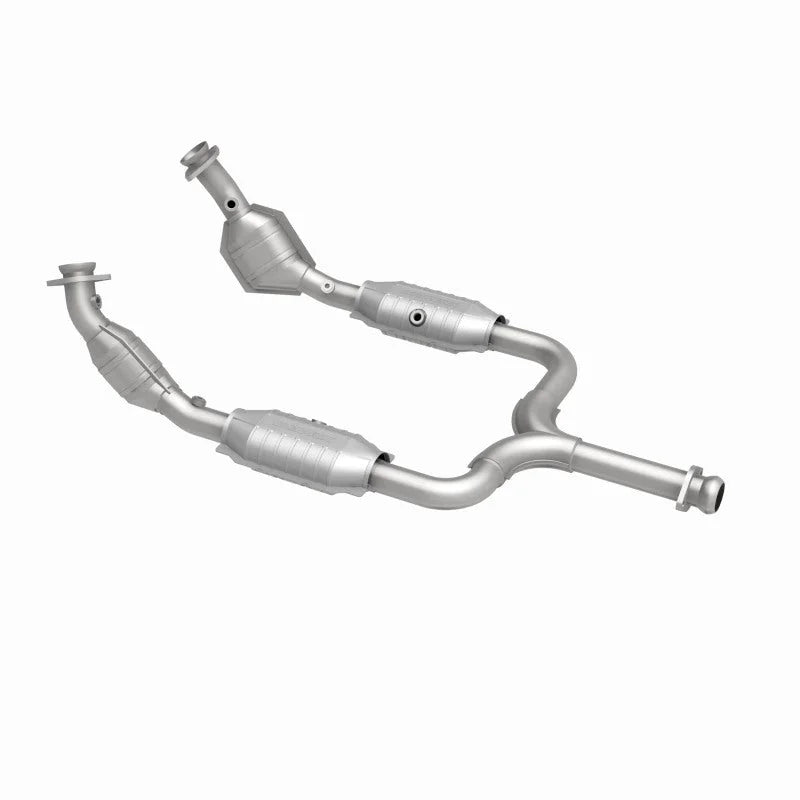 MagnaFlow Conv DF 99-01 Ford Mustang 3.8L - Installation View