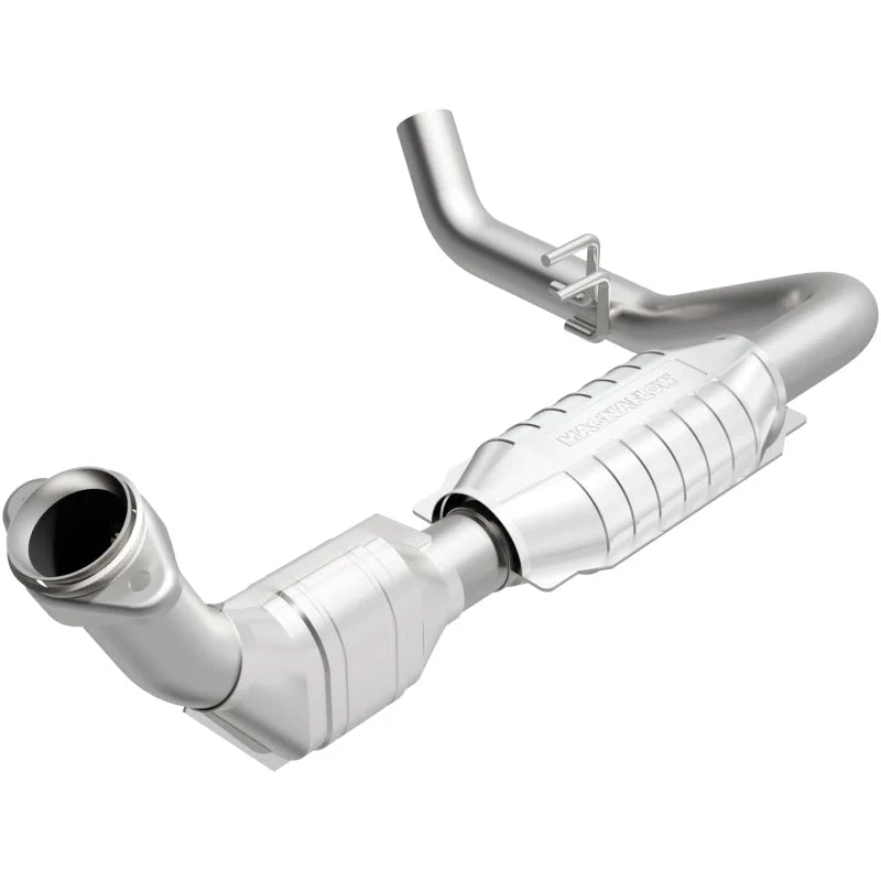 MagnaFlow Conv DF 99-02 Expedition 5.4L 4wd - Side View