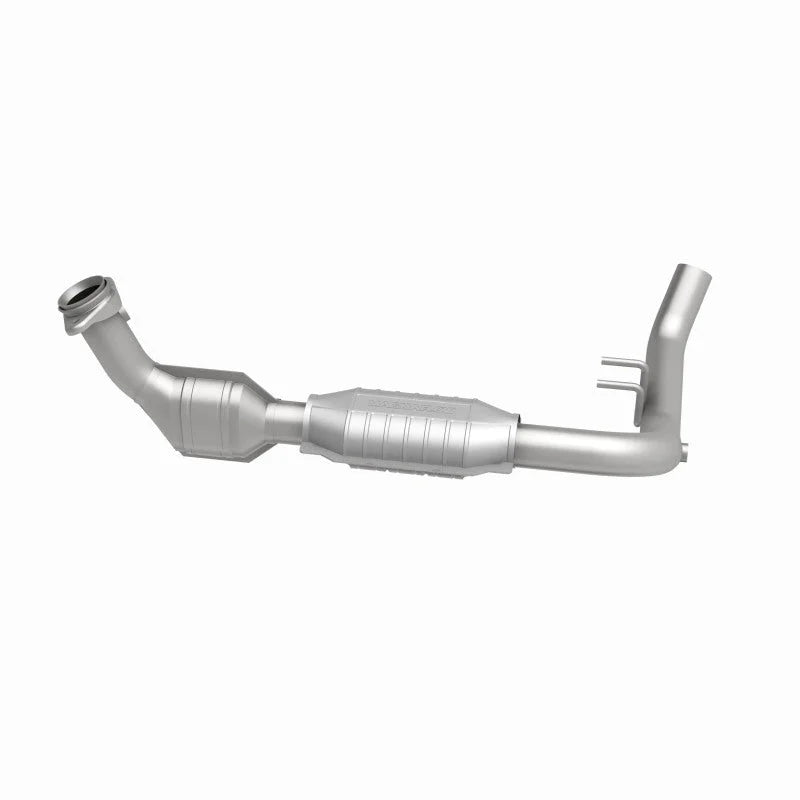MagnaFlow Conv DF 99-02 Expedition 5.4L 4wd - Back View