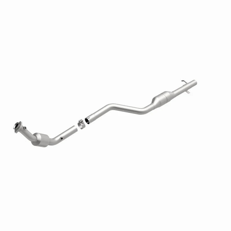 MagnaFlow Conv DF 99-02 Mercedes SL500 5.0L - Installation View