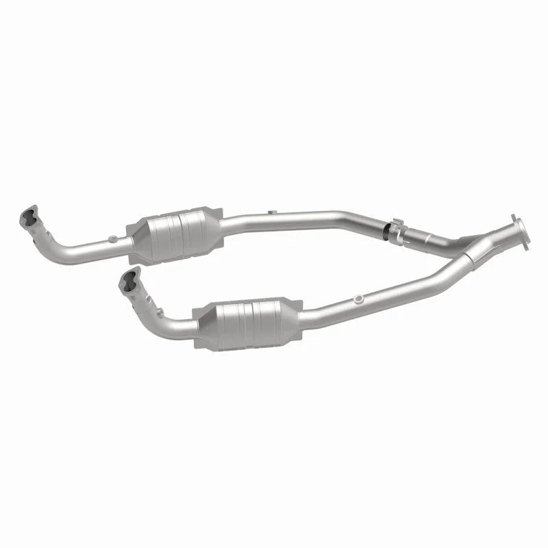 MagnaFlow Conv DF 99-04 LR Discovery V8 49S - Side View