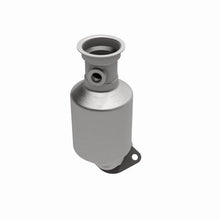 Load image into Gallery viewer, MagnaFlow Conv DF 99-05 Subaru Forester/96-97 &amp; 99-05 Impreza/01-03 Legacy/00-05 Outback Front/Rear - Additional View 6