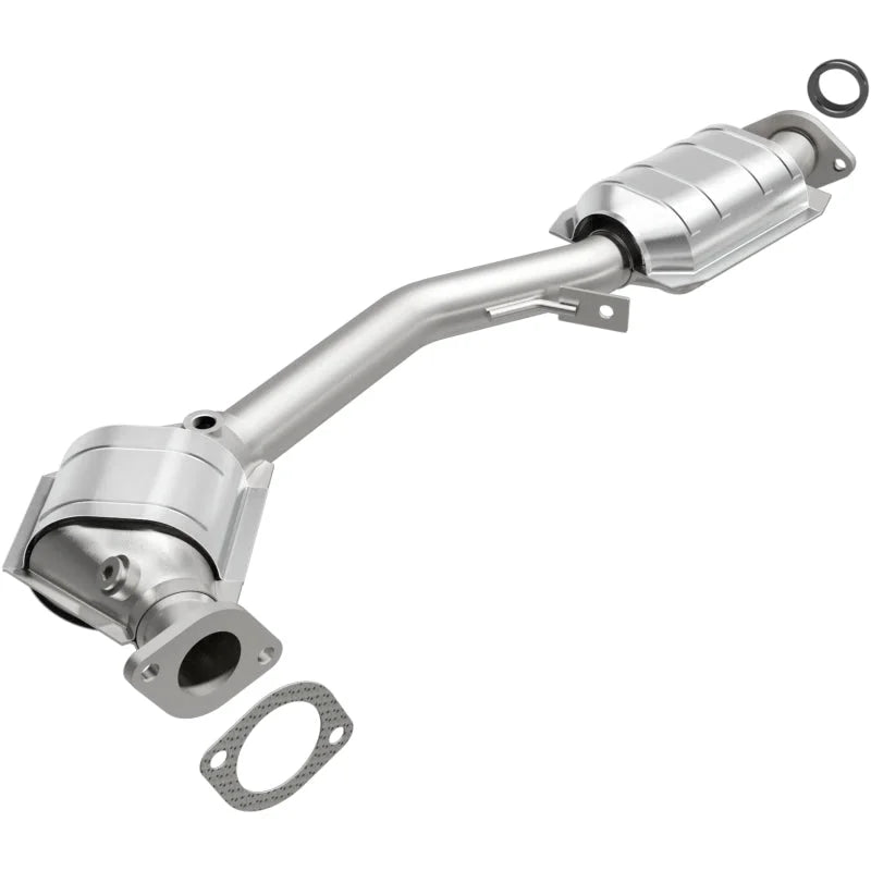 MagnaFlow Conv DF 99-05 Subaru Forester/96-97 & 99-05 Impreza/01-03 Legacy/00-05 Outback Front/Rear - Side View